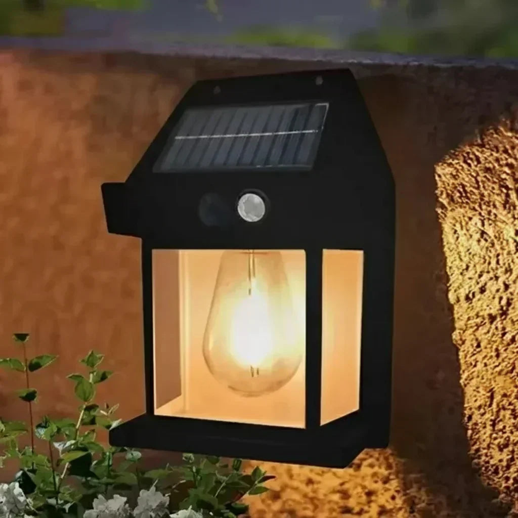 Lampe solaire murale noire avec lumiere chaude